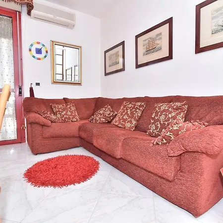 Apartment Sea View Red Corallo Elegance